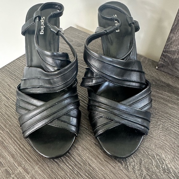 ❤️ Call It Spring Black Slide Sandals with Crossover Straps - Picture 1 of 3